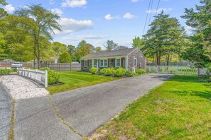 Exterior - Cottage Oasis by Lake with Kayaks, Fire Pit & a Huge Yard (Dennis)
