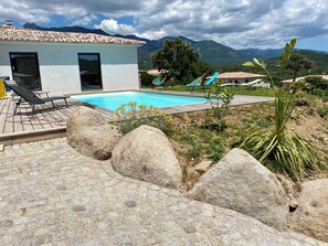 Piscine extérieure