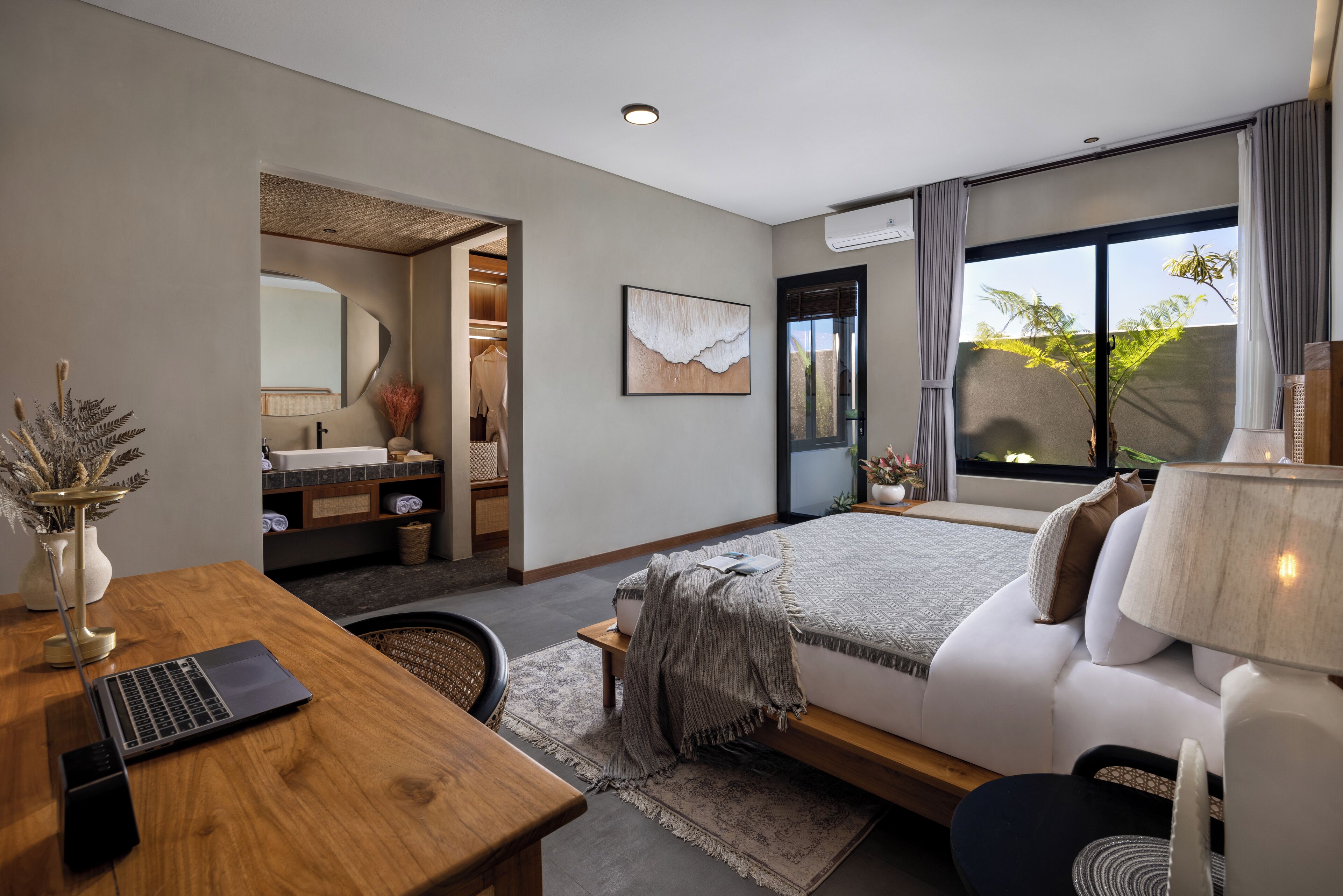 Skrivebord, skrivebord for bærbar PC, lydisolert og wi-fi (inkludert)