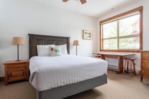 2 quartos, ferros/tábuas de passar roupa, Wi-Fi de cortesia