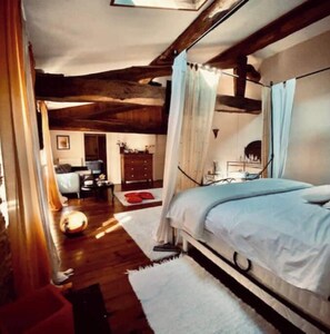 5 sovrum, strykjärn/strykbräda, gratis wi-fi och sängkläder