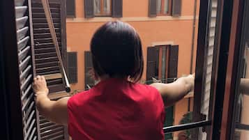 Coffres-forts dans les chambres, rideaux occultants