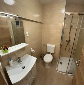 Doccia, asciugacapelli