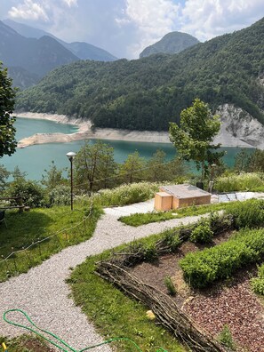 Quang cảnh nhìn từ nơi lưu trú