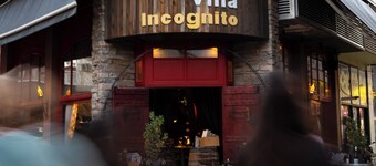 Central, Modern & Sunny Apartment with city view! Pets & Family Friendly!