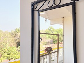 บริเวณภายนอก