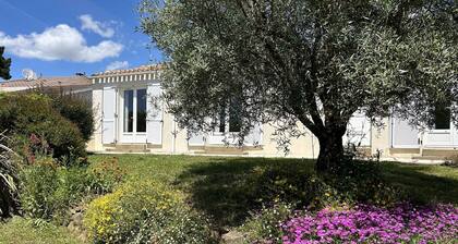 Maison indépendante 6 pers. avec terrasse, barbecue et parking, à 6 km de la plage