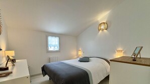 3 bedrooms