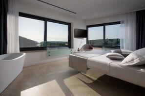 6 Schlafzimmer, Bügeleisen/Bügelbrett, kostenloses WLAN, Bettwäsche