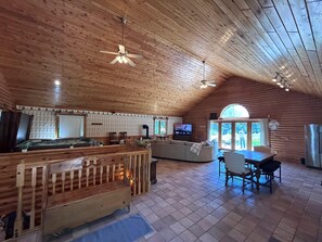 Interior - Serenity POW! Indoor Hot Tub, A/C & 3 Acres! (Bessemer)