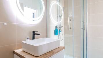 Dusche, Haartrockner