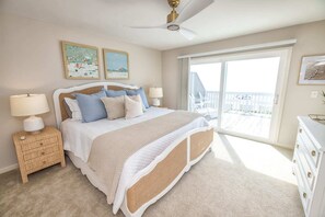 3 chambres, fer et planche à repasser, lit parapluie, Wi-Fi gratuit