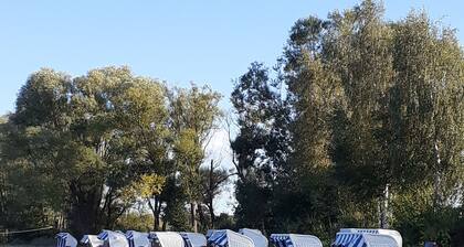 Gemütlicher Bungalow in Strandnähe am Stettiner Haff