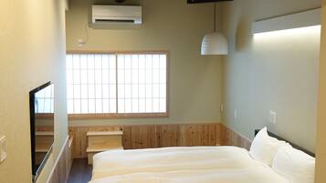 Dundyner, skrivebord, lydisolert og wi-fi (inkludert)