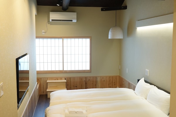 Down comforters, desk, soundproofing, free WiFi