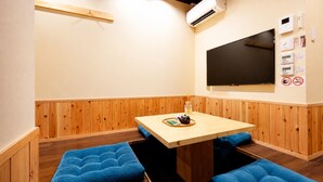 Classic Villa | Living area - Nara-Ryokan  Villa West (Nara)