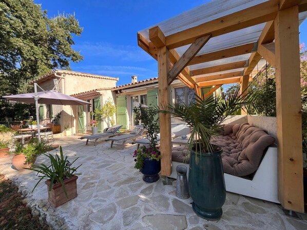 Terrace/patio - House in Provence (Fayence)