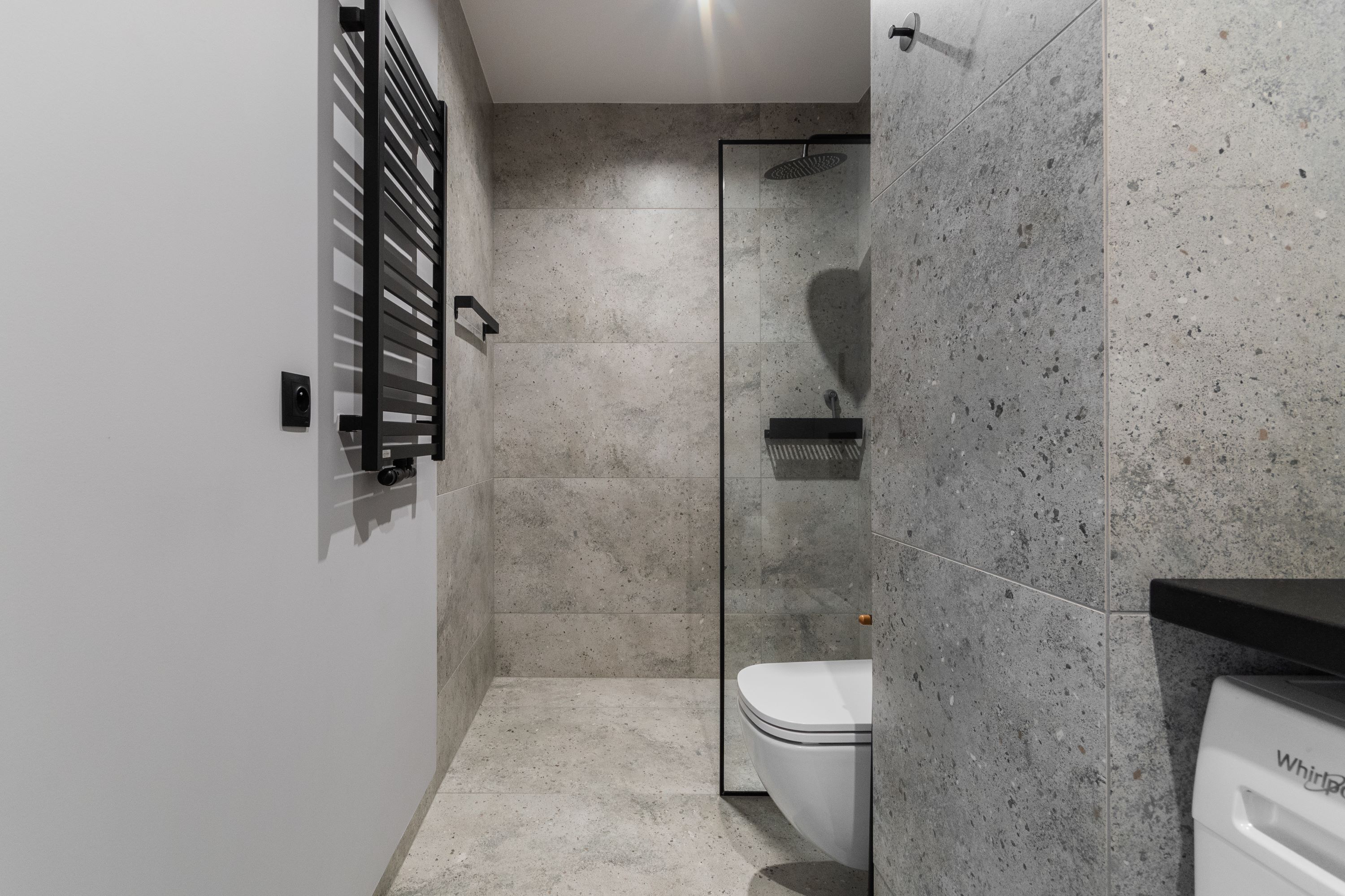 Classic Apartment, Balcony | Bathroom