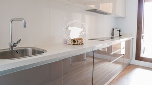 Uklassifisert bilde, 5 av 12, knapp