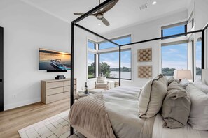 4 Schlafzimmer, Bügeleisen/Bügelbrett, Reisekinderbett, kostenloses WLAN