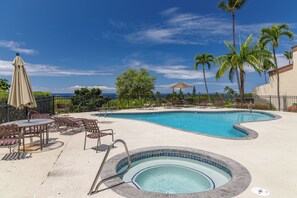 Pool - Panoramic Ocean Views, Pools & Hot Tubs (Kailua-Kona)