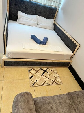 Habitación doble clásica, vista a la ciudad | Wifi gratis 