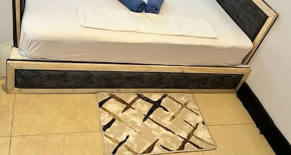 Ruasi Lodge