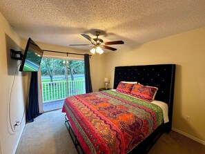 3 bedrooms, iron/ironing board, free WiFi