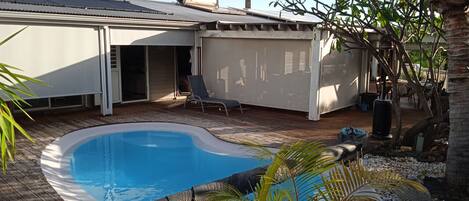 Piscine extérieure, piscine chauffée