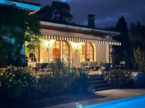 Charmante Villa 10 Personnes aux Pieds des Pyrénées