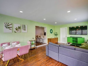 Interior - 4BR Pool Villa Near Design District | Sleeps 12 (Miami)