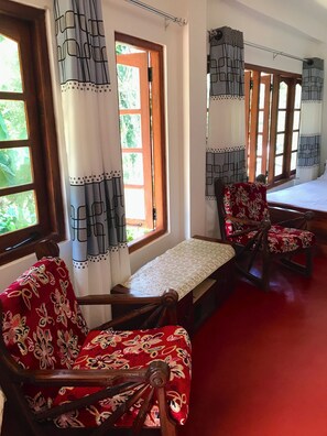 1 bedroom, WiFi, bed sheets - Ona Cottage (Demodara)