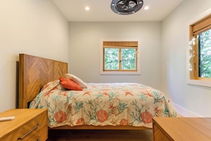 1 bedroom, desk, iron/ironing board, free WiFi