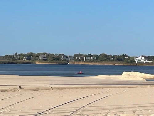 New and Modern Bridgehampton Accommodations 
