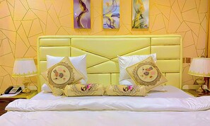 Deluxe Studio, City View - Hogis Luxury Hotel (Calabar)