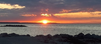 Fördetraum,1. Reihe, 20 m zum Strand, Meerblick, Frisch Renoviert, Loggia, EG