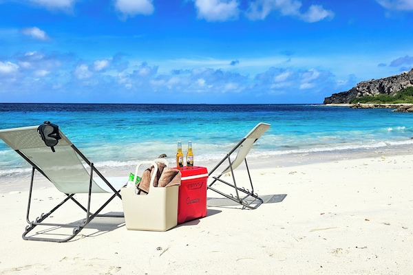 10 steps away from your doorstep