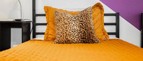 Desk, iron/ironing board, free WiFi, bed sheets