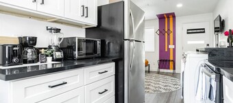 Premier Studio Escape: Luxe Stay Near Vegas Strip