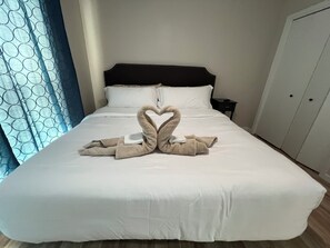 2 chambres, bureau, fer et planche à repasser, Wi-Fi gratuit