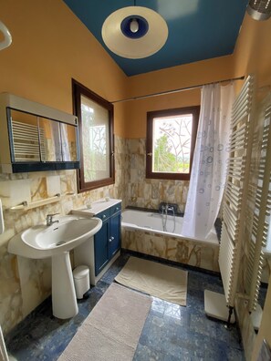 Bidet