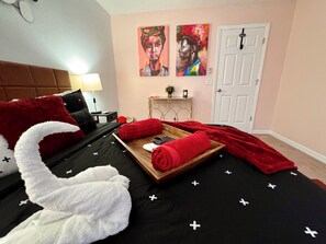 Familiehus | 4 soverom, strykejern/-brett og wi-fi (inkludert)