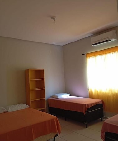 Wifi gratis y acceso para silla de ruedas