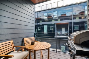 Outdoor dining - Memphis Blues Rooftop & Beale st (Memphis)