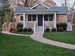 Exterior - Hamptons Waterview Custom Home with Designer Finishes   (Hampton Bays)