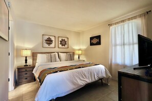 2 bedrooms, iron/ironing board, travel cot, free WiFi