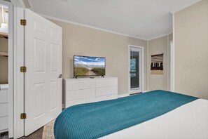 4 bedrooms, free WiFi, bed sheets