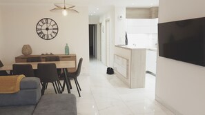 Smart TV - Appartement T3 de Standing Neuf (Valras-Plage)