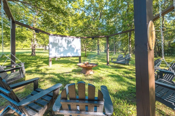 Fire pit and outdoor theatre!