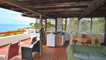 Villa, Mehrere Schlafzimmer, Raucher, eigener Pool | Terrasse/Patio